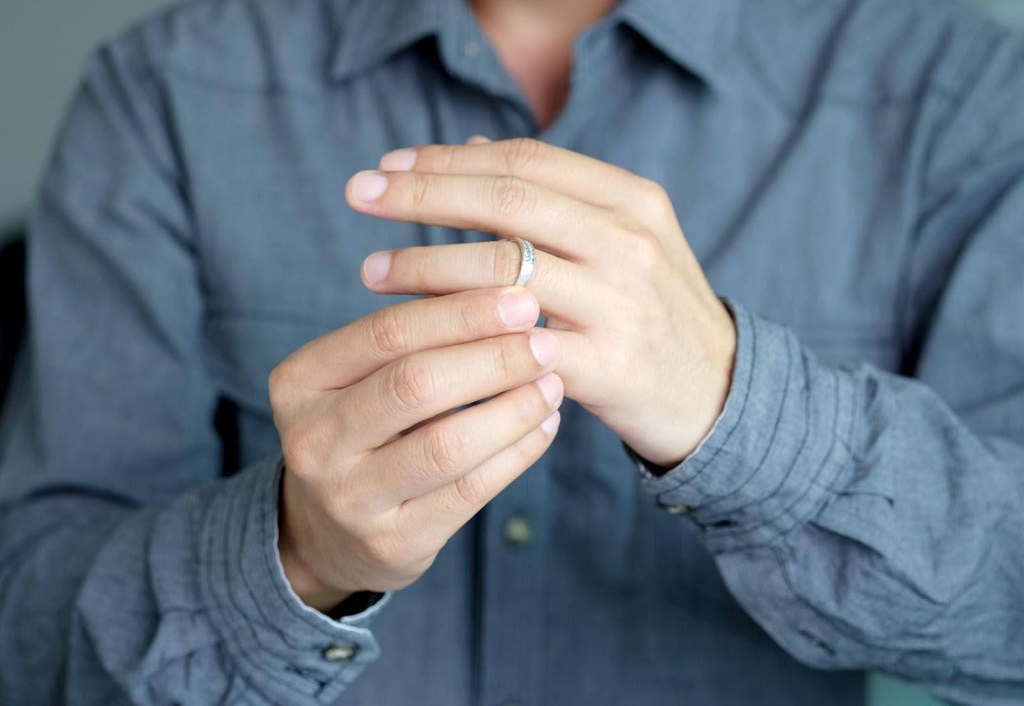 A Guy’s Guide to Diamond Jewelry